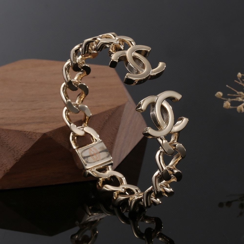 Ch**el bracelets